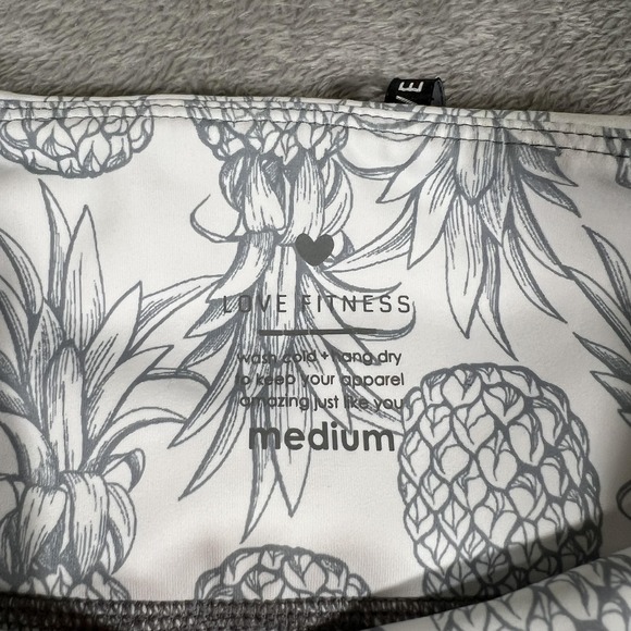 Love Fitness Leggings Womens Medium White Pineapple Print High Rise Yoga Pants - Picture 4 of 9